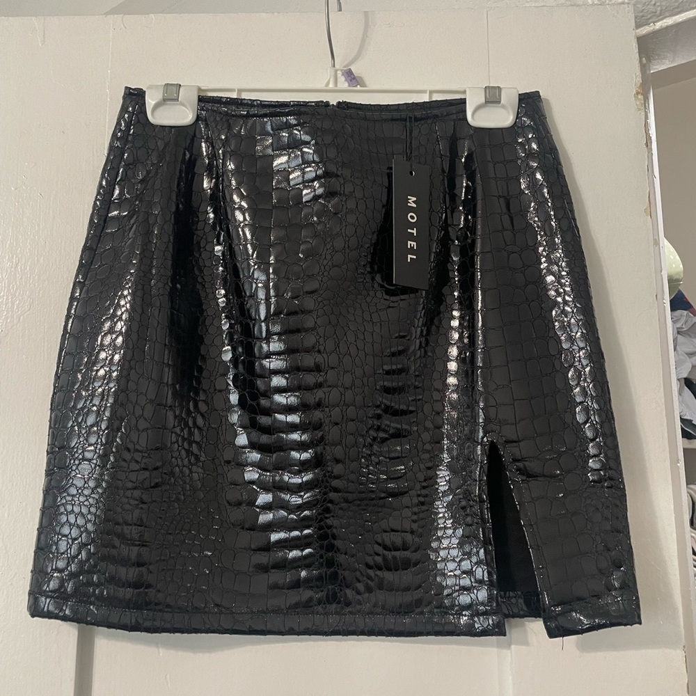 Motel mini skirt